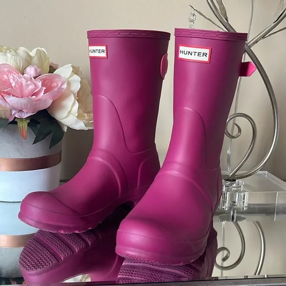 Hunter Original Short Boot Pink Rain Boots - Picture 2 of 9